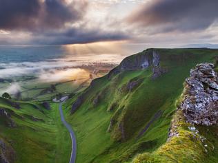 MUST credit Photographer/ The Landscape Photographer of the Year. The Landscape Photographer of the Year exhibition can be seen on the Mezzanine level of London Waterloo station from 1st December 2014 until January 31st 2015. Admission is free. The accompanying Awards book, Landscape Photographer of the Year: Collection 8 (AA Publishing) is available now. The Awards are held in association with VisitBritain and the Countryside is GREAT campaign. For more information, please visit www.take-a-view.co.uk VBAward_MuellerS - Sunrise at Winnats Pass, Derbyshire, England by Sven Mueller (lives Germany) – Visit Britain ‘You’re invited’ Award for the best image from an overseas entrant – Winner 2014