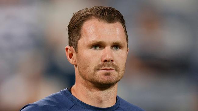 GEELONG, AUSTRALIA - APRIL 08: Patrick Dangerfield of the Cats warms up during the 2022 AFL Round 04 match between the Geelong Cats and the Brisbane Lions at GMHBA Stadium on April 08, 2022 In Geelong, Australia. (Photo by Michael Willson/AFL Photos via Getty Images)