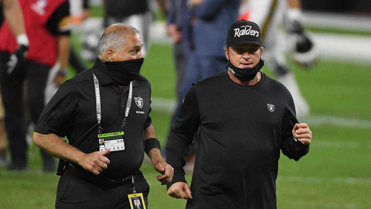 Raiders coach Jon Gruden breached the NFL’s COVID-19 safety protocols regarding face coverings.