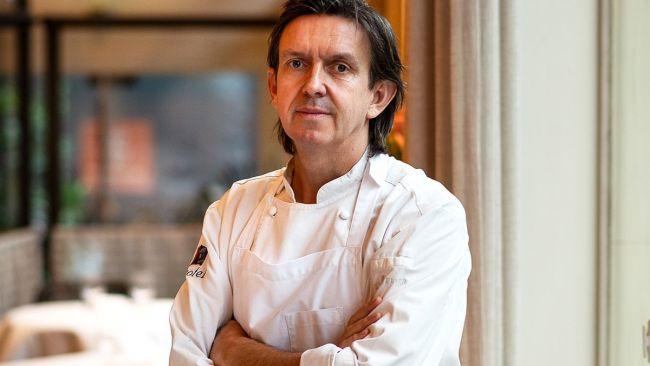 Andrew McConnell to open new restaurant, Melbourne, Victoria - late 2025Andrew McConnell is moving into one of Melbourne’s most iconic restaurant sites at 25 Crossley Street, Melbourne.The address was formerly the site of Pellegrini’s Tavola Freddo Cantina and Becco, which opened in the space in 1996, and quickly established itself as one of Melbourne’s best - regarded as highly for its classic Italian food as for its polished service.“This is one of the most important heritage restaurant sites in the city. The dining room has a beautiful soul that reflects its history and the incredible hospitality that has been offered here for over 70 years,” says McConnell. “We are excited to preserve and continue this legacy whilst bringing new energy to the space.”Sydney based design studio ACME - who designed Gimlet and Apollo Inn - will design the new restaurant. In the meantime, their popular produce and grocery store, Morning Market will open in the space currently occupied by the Becco produce store. 