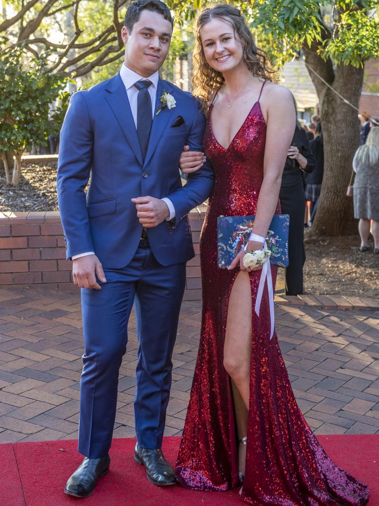 Toowoomba school formal photos: Fairholme College formal 2021 | The ...