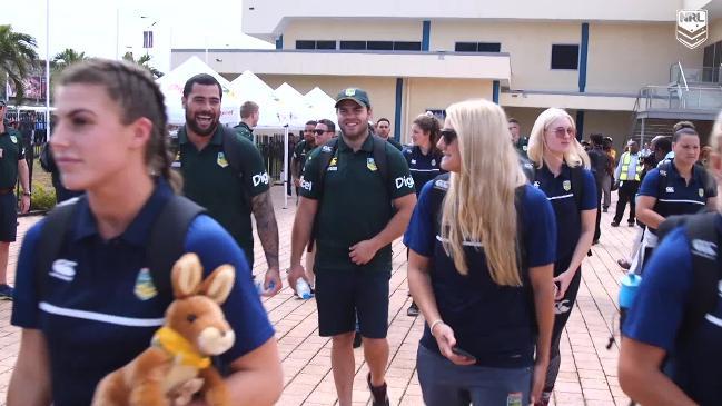 Incredible scenes as Aussies arrive in PNG