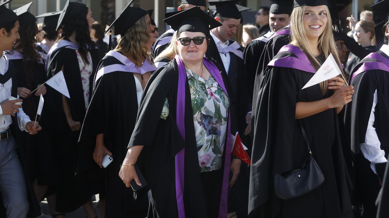 Hobart’s UTAS Graduates celebrate their degrees Townsville Bulletin