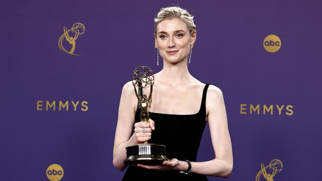 Elizabeth Debicki, winner of the Outstanding Supporting Actress in a Drama Series The Crown. Photo by Frazer Harrison/Getty Images