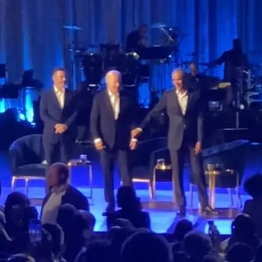 Former President Barack Obama, President Biden, and Jimmy Kimmel during a Democratic fundraiser. Picture: X / @chrissgardner