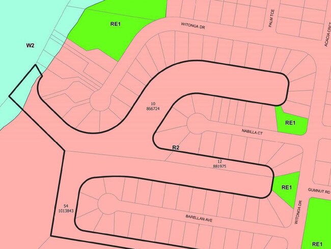 Document maps submitted by Clarence Valley Council showing the proposed areas around Westringia Place and Witonga Drive, Yamba, for reclassification from Community Land to Operational Land.