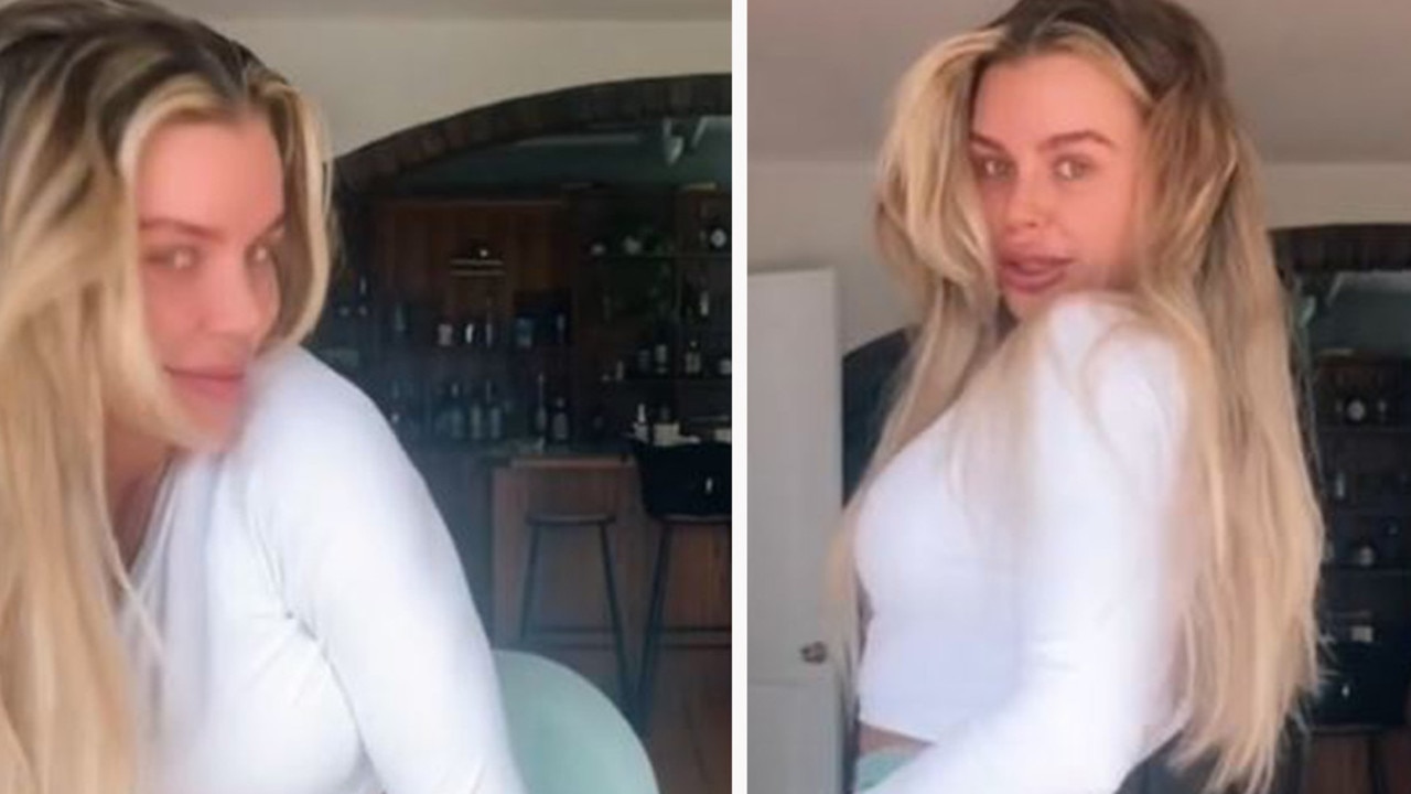 Skye Wheatley flaunts her gym-honed figure and peachy derriere in skin-tight  leggings