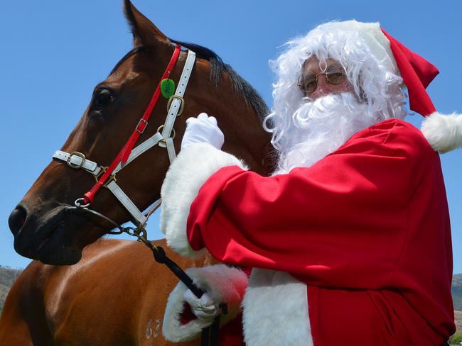 Santa told not to horse around at racecourse. Photo: Evan Morgan
