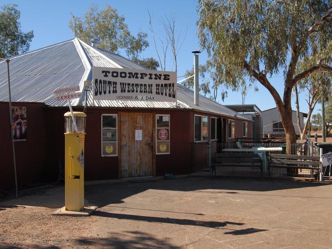 ‘Accidental publicans’ take over Toompine