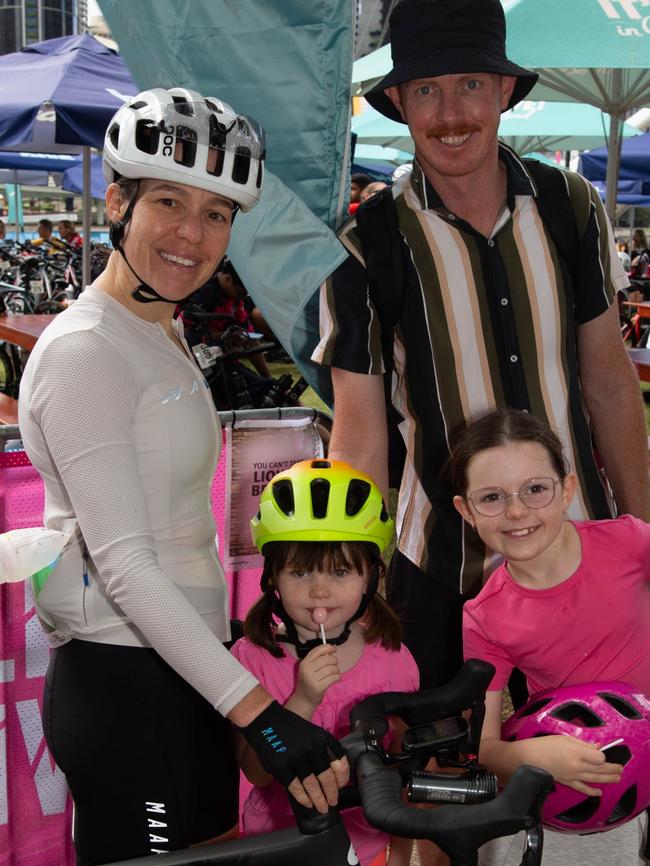 Thousands of cyclists took to the streets of the river city on Sunday for the Tour de Brisbane. \Photo: Grace Kessels. .