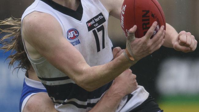 TAC Cup: Northern Knights (white) V Eastern Ranges (blue) at Preston City Oval. Knights' Tyrone Leonardis. Photo taken on the 12th of July, 2015. Photo Christopher Chan