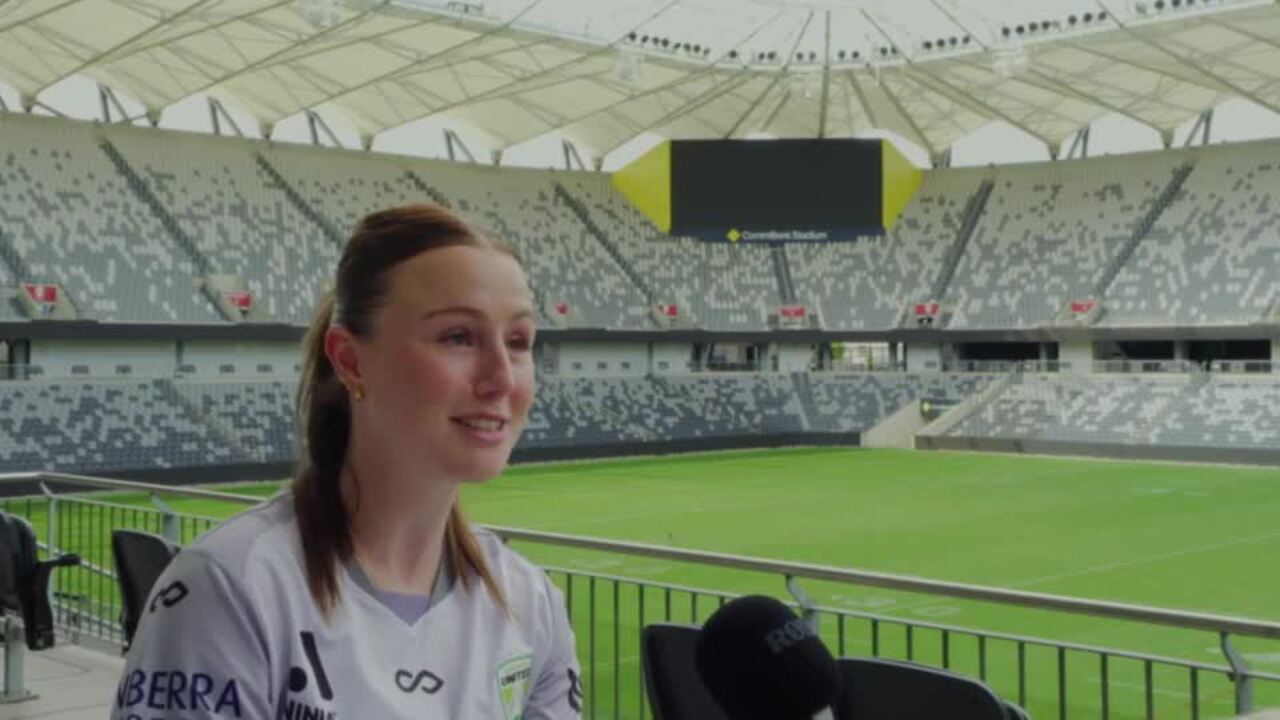 Elizabeth Anton and Bethany Gordon from Canberra United ahead of 2024/25 A-League Women season