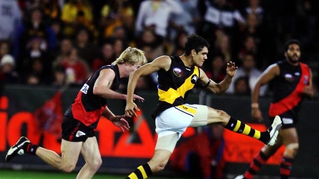 Jarrad Oakley-Nicholls kicks the winning point in the 2006 Dreamtime at the G game. Picture: News Corp