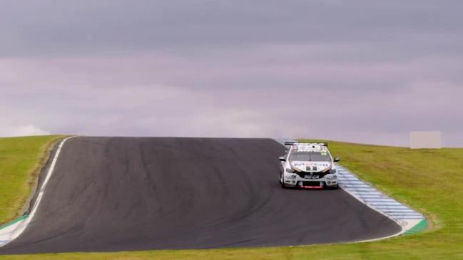 Supercars champion makes surprise stop at Bowen Basin mine