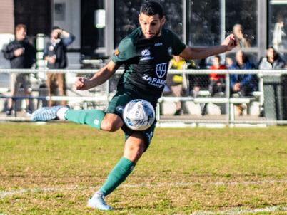 Mario Barcia in action for Bentleigh Greens. Picture: Matt Galea