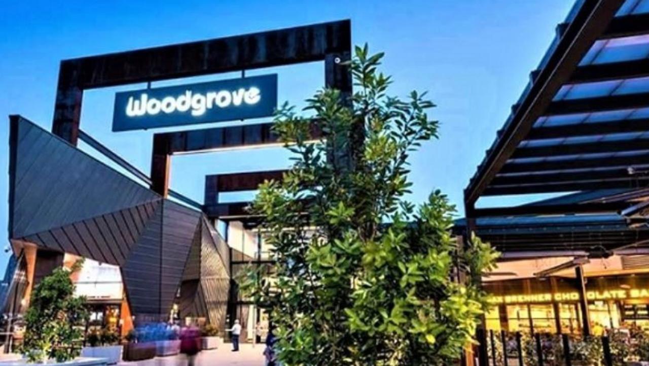 Families flee gangs with machetes at Woodgrove Shopping Centre in ...