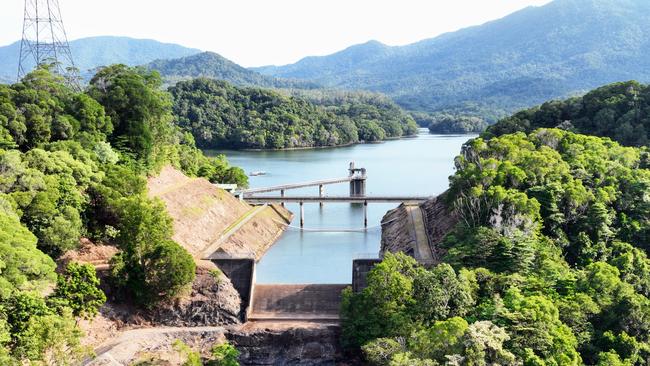 A conserve water notice has been issued for residents from North Cairns to Smithfield due to ongoing maintenance at water reservoirs. Picture: Brendan Radke