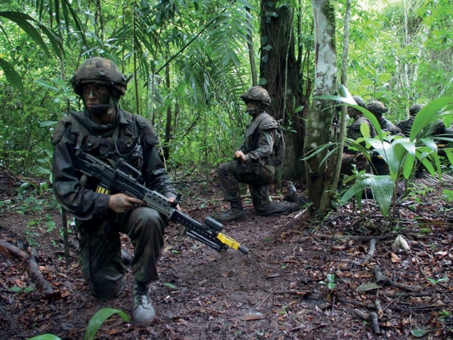 Inside the Saab simulation and training centre, where soldiers prep for ...