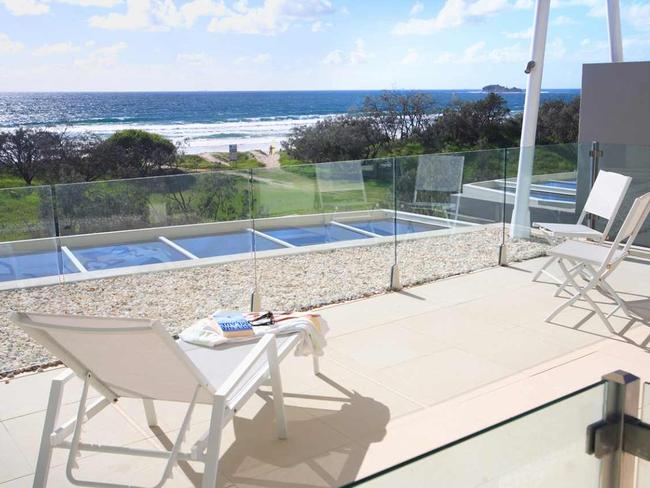 The 28 Sunshine Coast suburbs to record a price drop revealed