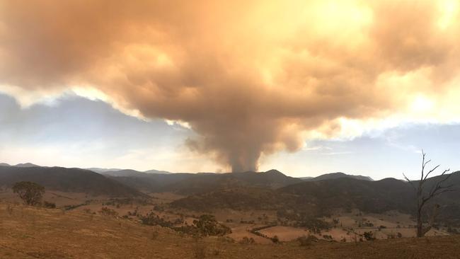 The beginnings of the Orroral Valley fire that swept through Namagdi National Park and Tidbinbilla Nature Reserve, on Jan 27 2020. Picture: Kate Hudson