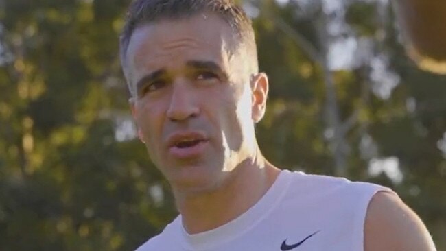 Peter Malinauskas invites the public to run with him.