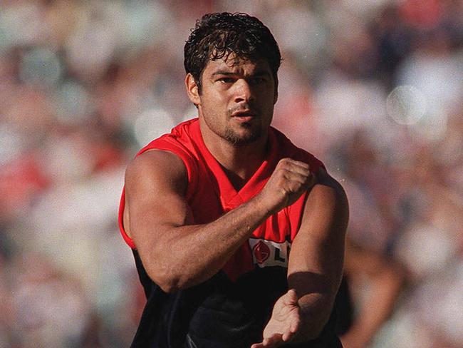 Footballer Jeff Farmer. AFL football - Melbourne vs Geelong match 20 May 2001. a/ct