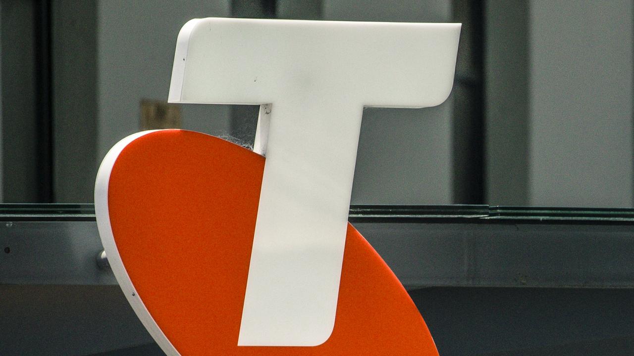 Telstra outage leaves thousands without service in Adelaide Hills