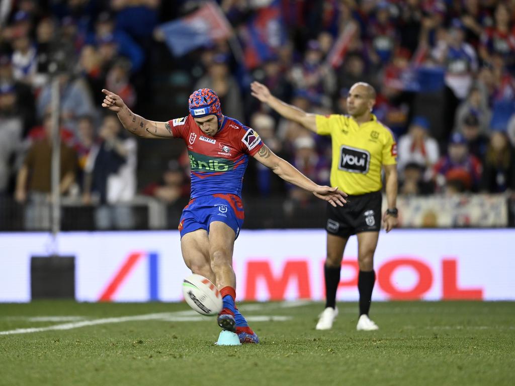 Kalyn Ponga takes a shot for the Knights. Picture: NRL Photos/Gregg Porteous