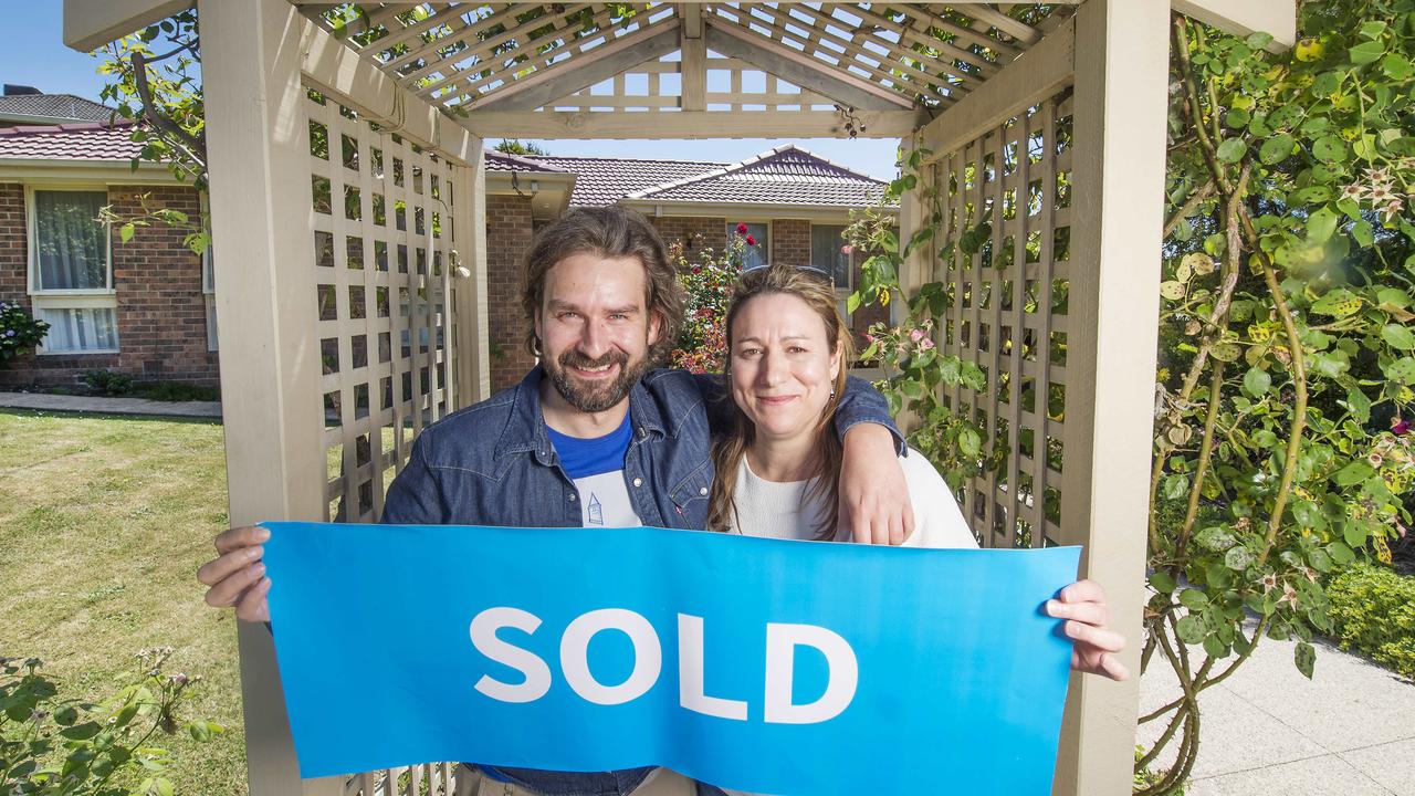 New owners Miles Shackley and Hayley Jones. Picture:Rob Leeson.