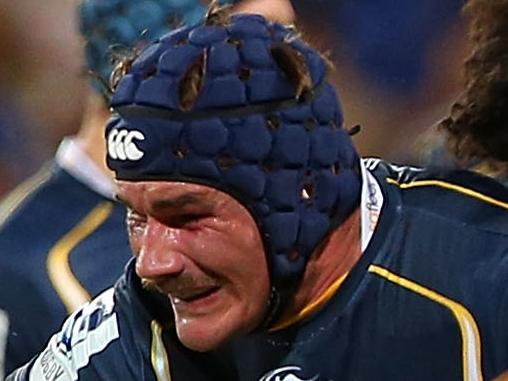 PERTH, AUSTRALIA - MARCH 01: Ben Mowen of the Brumbies gets tackled by Sam Wykes of the Force during the round three Super Rugby match between the Western Force and the ACT Brumbies at nib Stadium on March 1, 2014 in Perth, Australia. (Photo by Paul Kane/Getty Images)