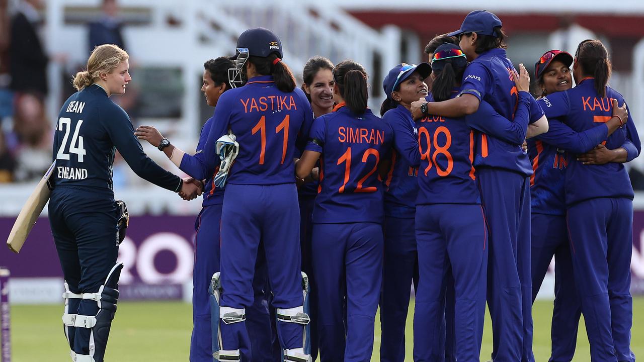 LONDON, ENGLAND - SEPTEMBER 24: Charlie Dean of England is speaks to the Indian team after she was run out (Madkad) by Deepti Sharma of India to claim victory during the 3rd Royal London ODI between England Women and India Women at Lord's Cricket Ground on September 24, 2022 in London, England. (Photo by Ryan Pierse/Getty Images)