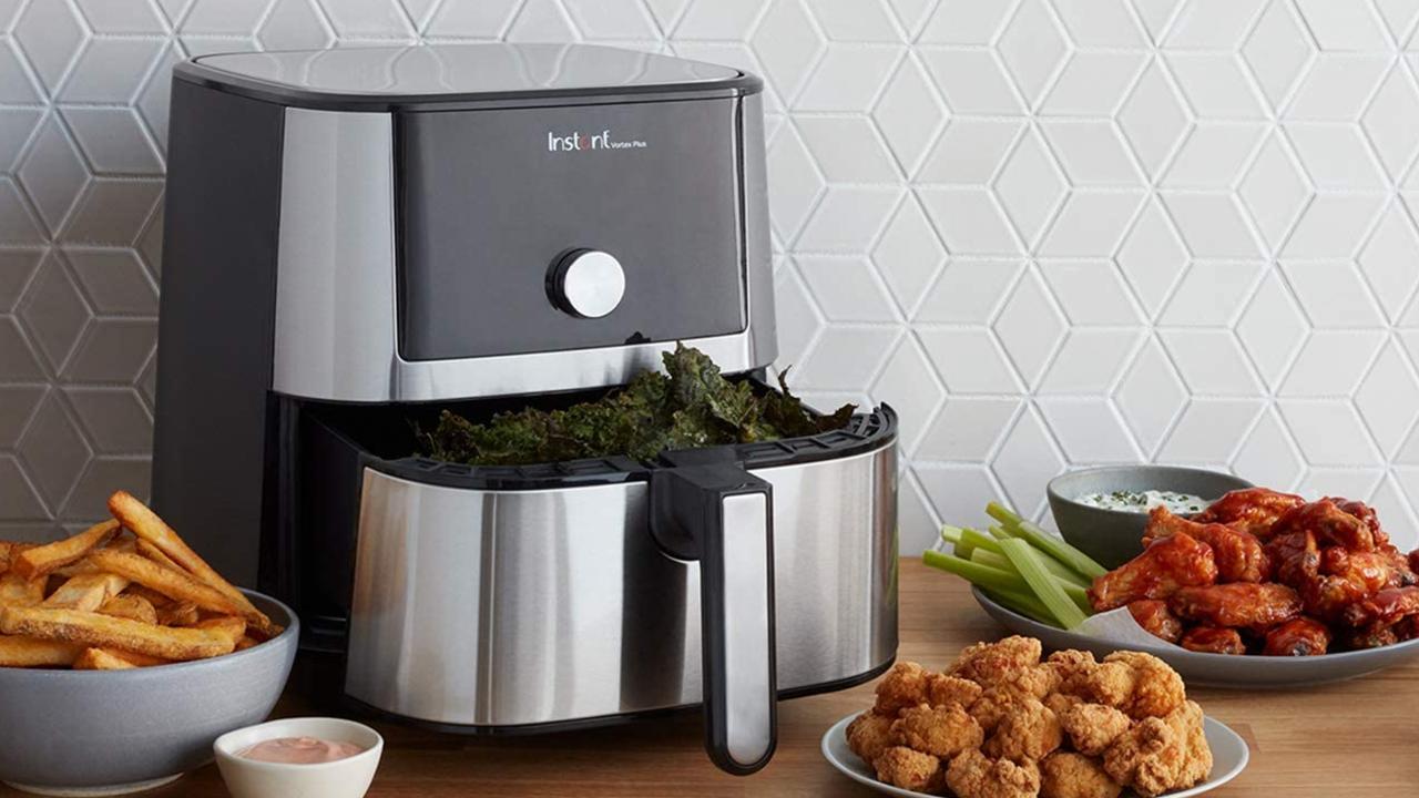 Philips Airfryer XXL Review: The chunky kitchen gadget that's trending for  good reason - The AU Review