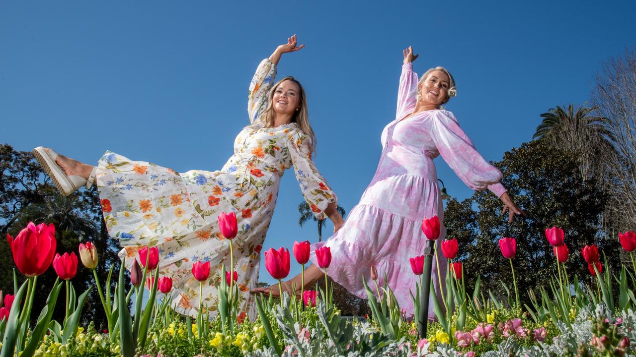 Samantha Pigozzo and Sarah McVeigh ready for the Toowoomba Carnival of Flowers Parade. Picture: Nev Madsen