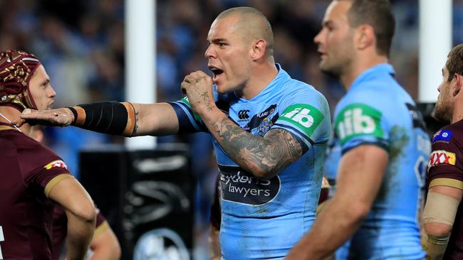 David Klemmer appeals for a penalty try after Boyd Cordner is taken out by Ben Hunt. Pics Adam Head