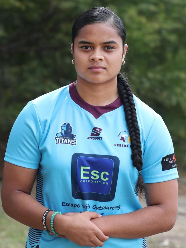 Eta Sikahele has been named captain of the Burleigh Bears U17s side with fellow junior Titans star Okalani Compton. Picture Glenn Hampson