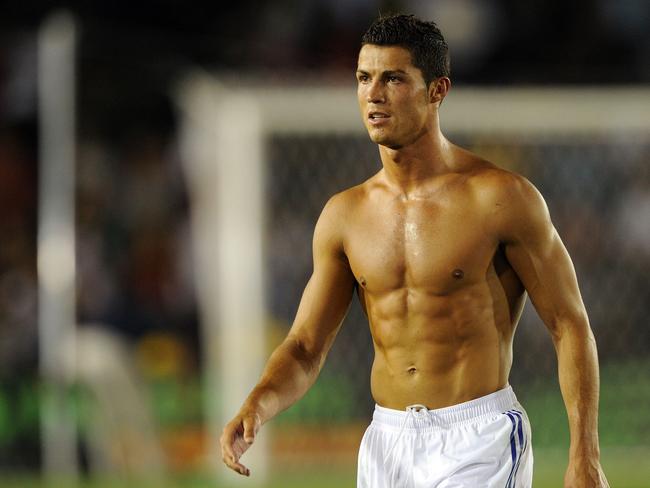 Skinny ronaldo shops