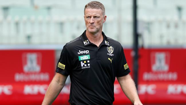 MELBOURNE, AUSTRALIA - MARCH 28: Damien Hardwick, Senior Coach of the Tigers looks on during the 2021 AFL Round 02 match between the Hawthorn Hawks and the Richmond Tigers at the Melbourne Cricket Ground on March 28, 2021 in Melbourne, Australia. (Photo by Michael Willson/AFL Photos via Getty Images)