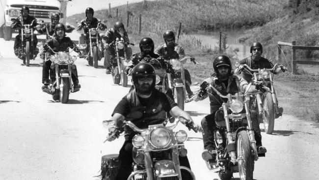 The Highwaymen and the Broke Boys arriving from Melbourne at Ponde music festival, organised by the Hells Angels MC at their property, just outside Mannum, SA, 18 Feb 1995.
