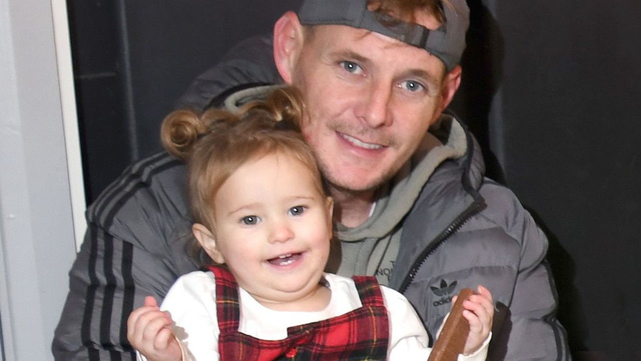 Gaz Kaye struggling single dad of six. Picture: Donna Clifford/Grimsby Live/Australscope