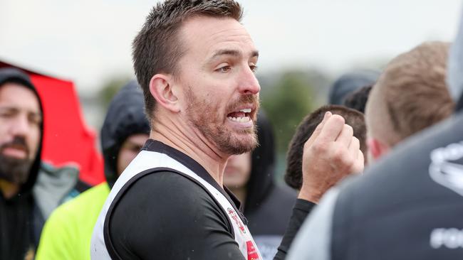 EDFL: Hillside v Roxburgh Park at Hillside Reserve, Melbourne, May 6 2023. Roxburgh Park coach Michael Farrelly.Picture : George Sal