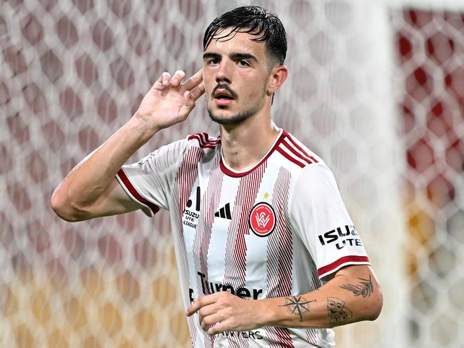 Nicolas Milanovic will leave Western Sydney after signing a deal with Scottish club Aberdeen. Picture: Bradley Kanaris/Getty Images