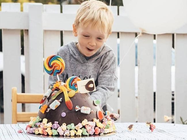 This five year old had smash cake created by Debbie McQueen from Gateway Fine Foods in Kyogle. PIC: EMILY K CREATIVE