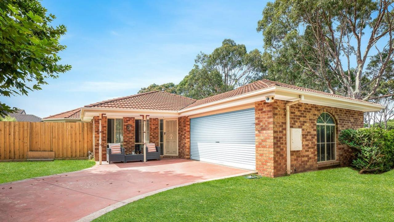 6 Parkwood Ave, Narre Warren South is listed for sale.