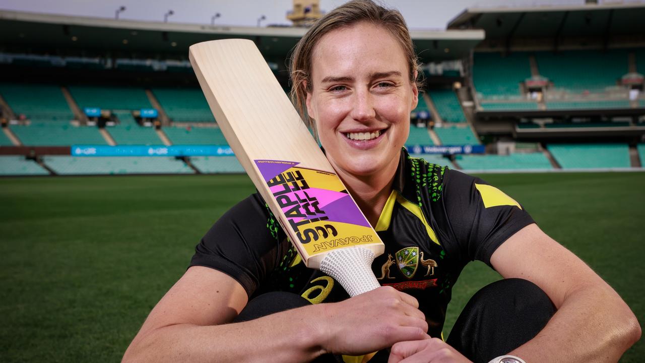 Ellyse Perry of Australia. Photo by Hanna Lassen/Getty Images