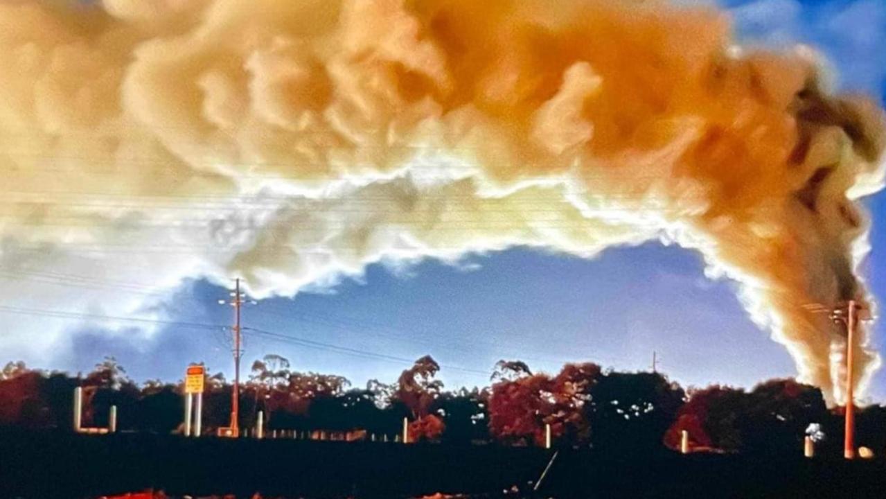 A fire at the Anglo American Grosvenor mine in Central Queensland sent plumes of smoke over the area. Picture: Supplied