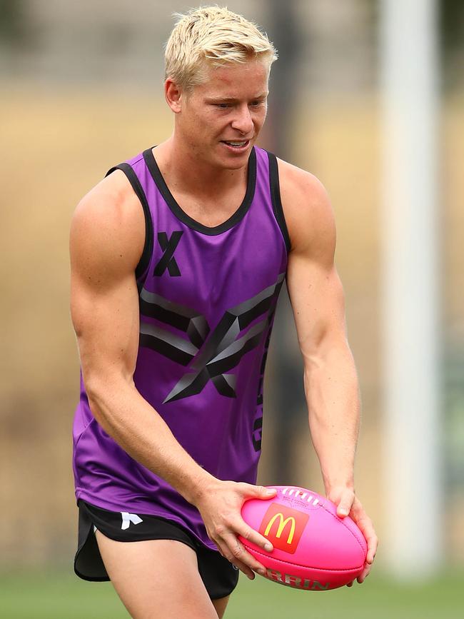 Flyers AFLX forward Isaac Heeney goes the torp.