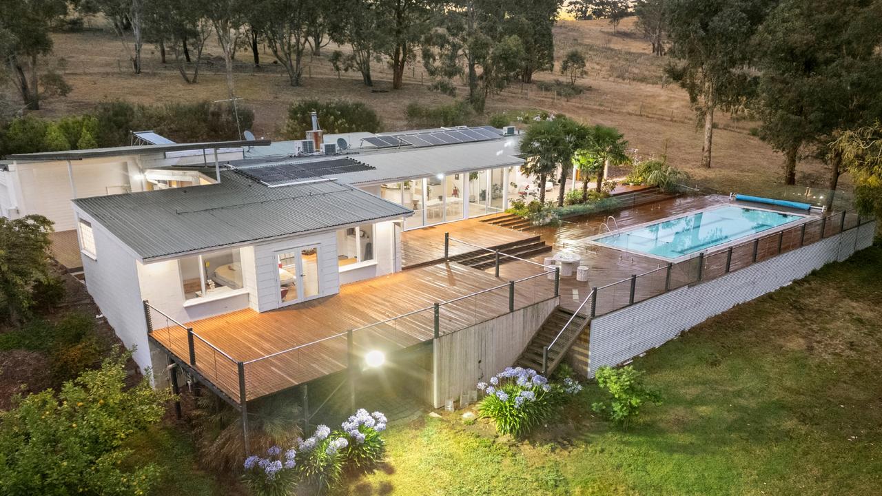 The actress is selling her property at 110 Wills Rd, Dixons Creek.