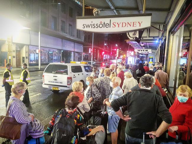 Norwegian Jewel passengers arrive at Swissotel in Sydney CBD for 14 days self isolation. Picture: Tom Huntley