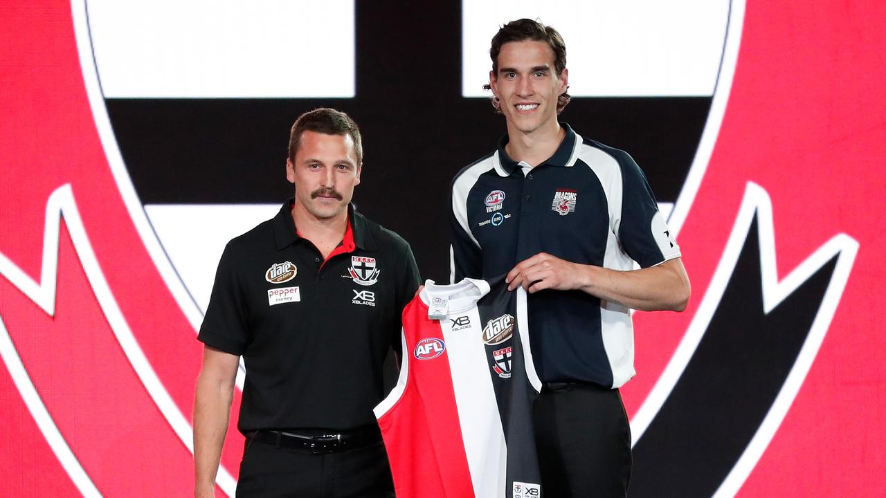 St Kilda's pick number 4 Max King poses with captain Jarryn Geary last week.