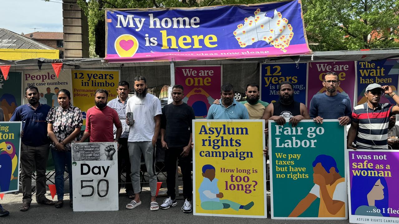 Refugees Protest Outside Immigration Minister Tony Burke’s Office ...